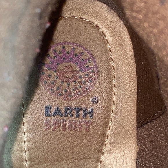 Earth Spirit Tan/Brown Side-Zip Ankle Boots Size 8 - Picture 5 of 7